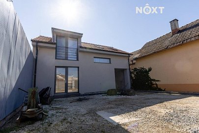 Prodej domu rodinný 99 m² pozemek 298 m², Babice