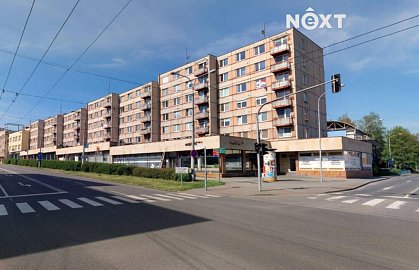 Pronájem bytu 2+1 38 m², Dlouhá, Zlín