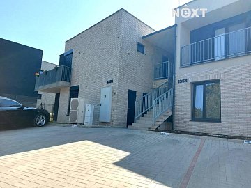 Pronájem bytu 1+kk 31 m², U Riviéry, Zlín-Malenovice