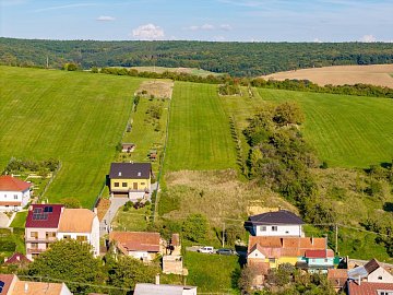 Prodej pozemku bydlení pozemek 1300 m², Uherský Brod,Uherské Hradiště,Zlínský kraj