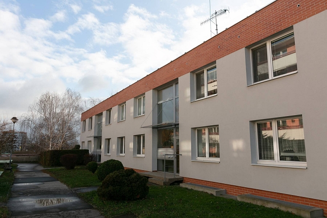 Pronájem bytu 1+kk 27 m², U Trojáku, Zlín