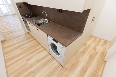 Prodej bytu 1+1 35 m², Družstevní, Zlín