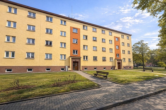 Pronájem bytu 2+1 58 m², Podvesná IV, Zlín