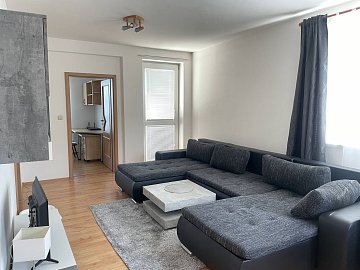 Pronájem bytu 2+kk 55 m², Babí louka, Uherský Brod
